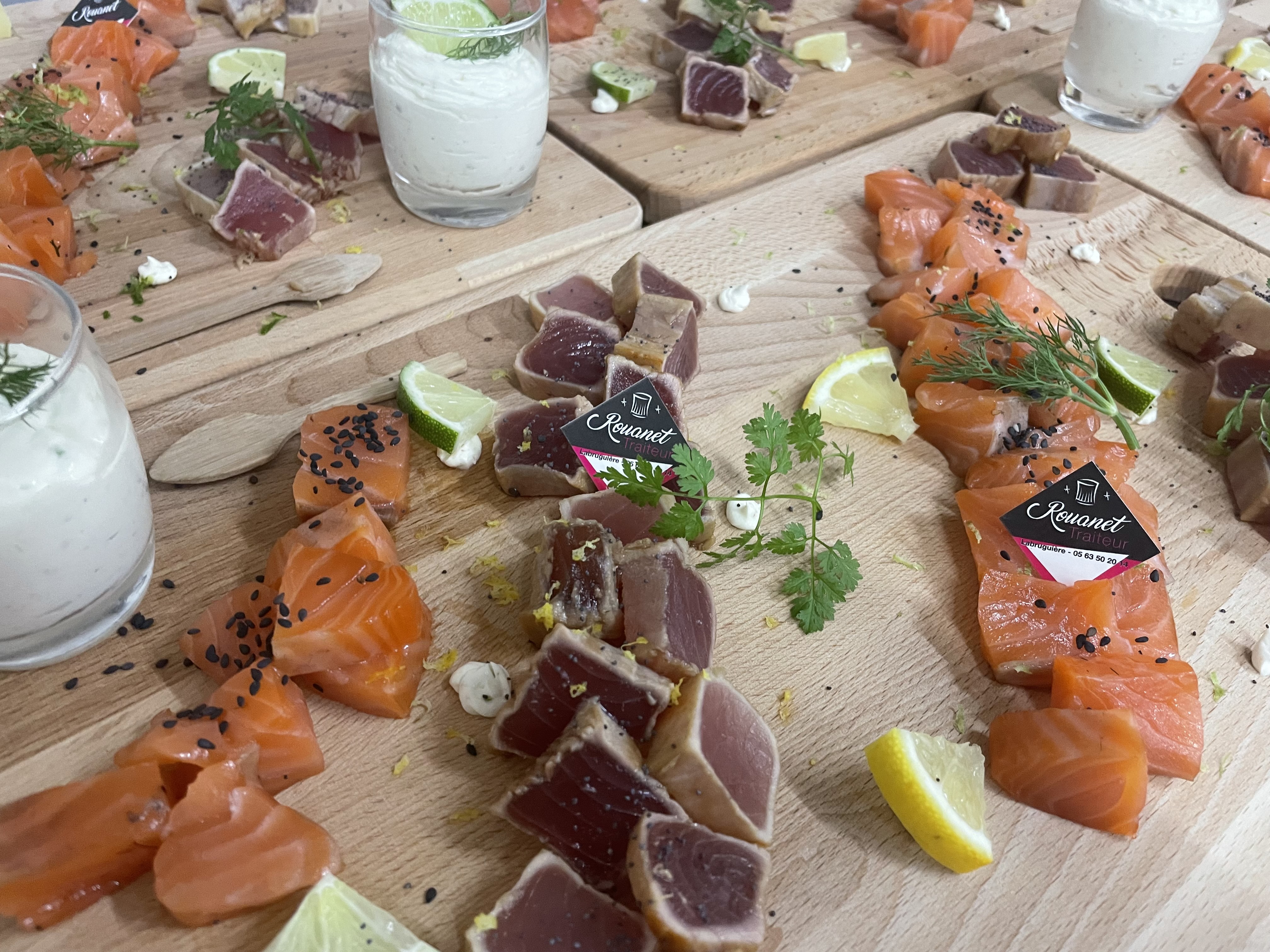 Planche Gravlax de saumon et Tataki de thon (2)